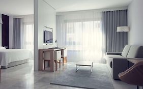 Suittes Hotel